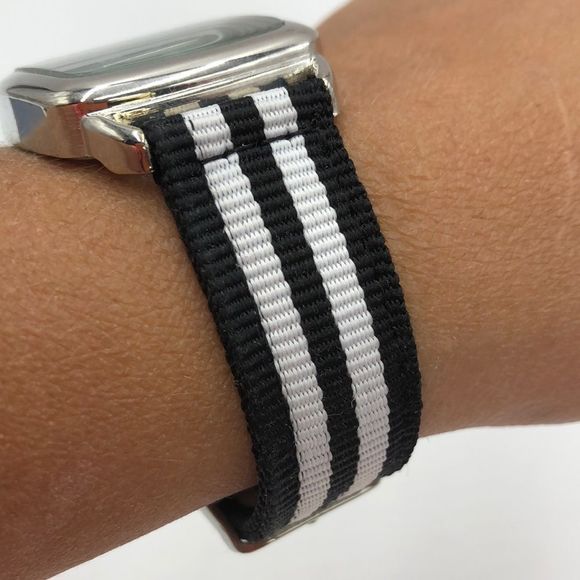 Black/White striped Strada wristwatch with silver framed clock face and hardware - Picture 3 of 4